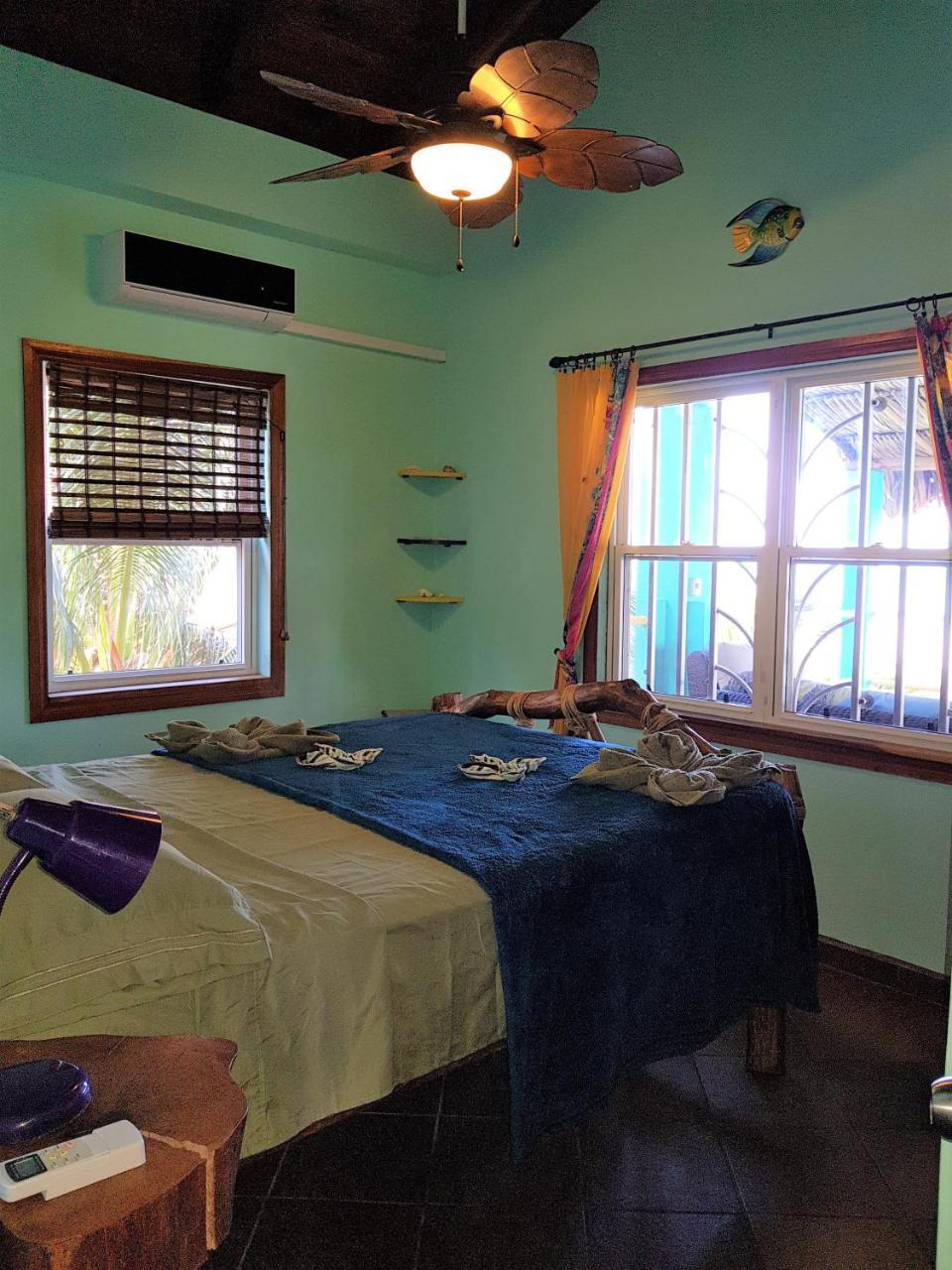 Slo-N-Ez Villa Terrace Caye Caulker Exterior foto